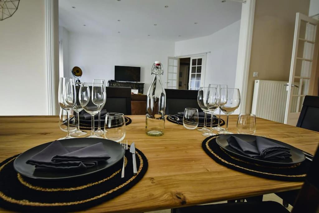 Grand Appartement De Haut Standing En Centre-Ville Монлюсон Екстер'єр фото